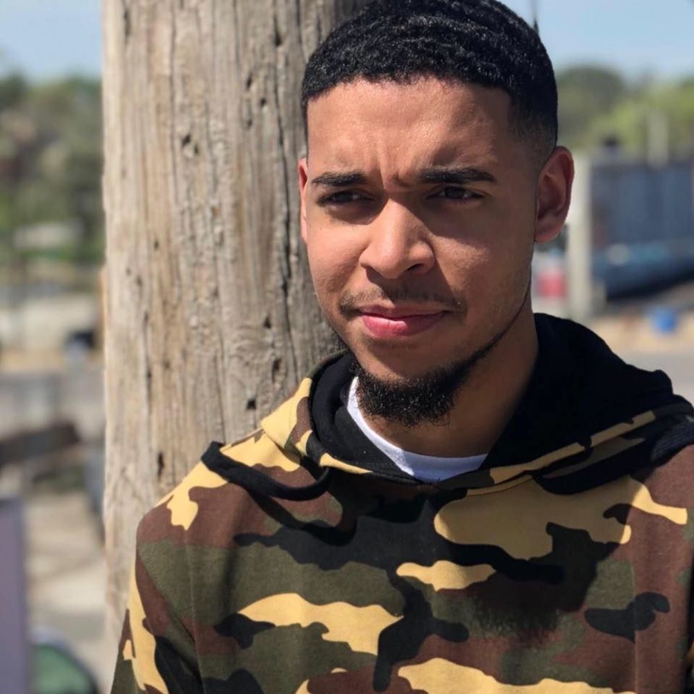 Meet your Posher, Richii